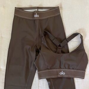 ALO Yoga Brown Leggings and Bra Set